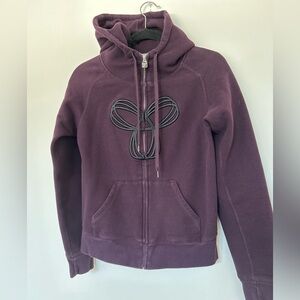 Aritzia TNA hoodie
